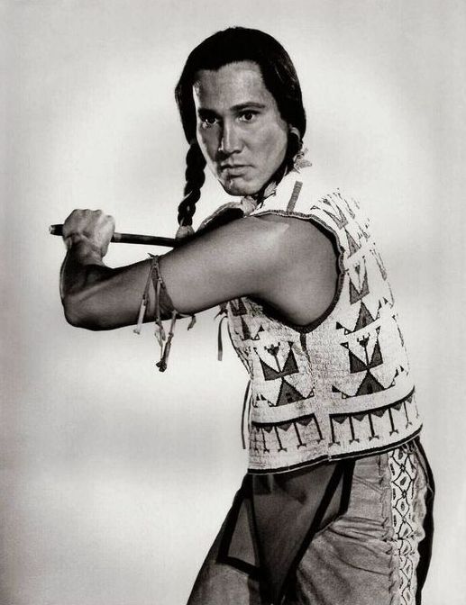 henry-silva-1.jpg