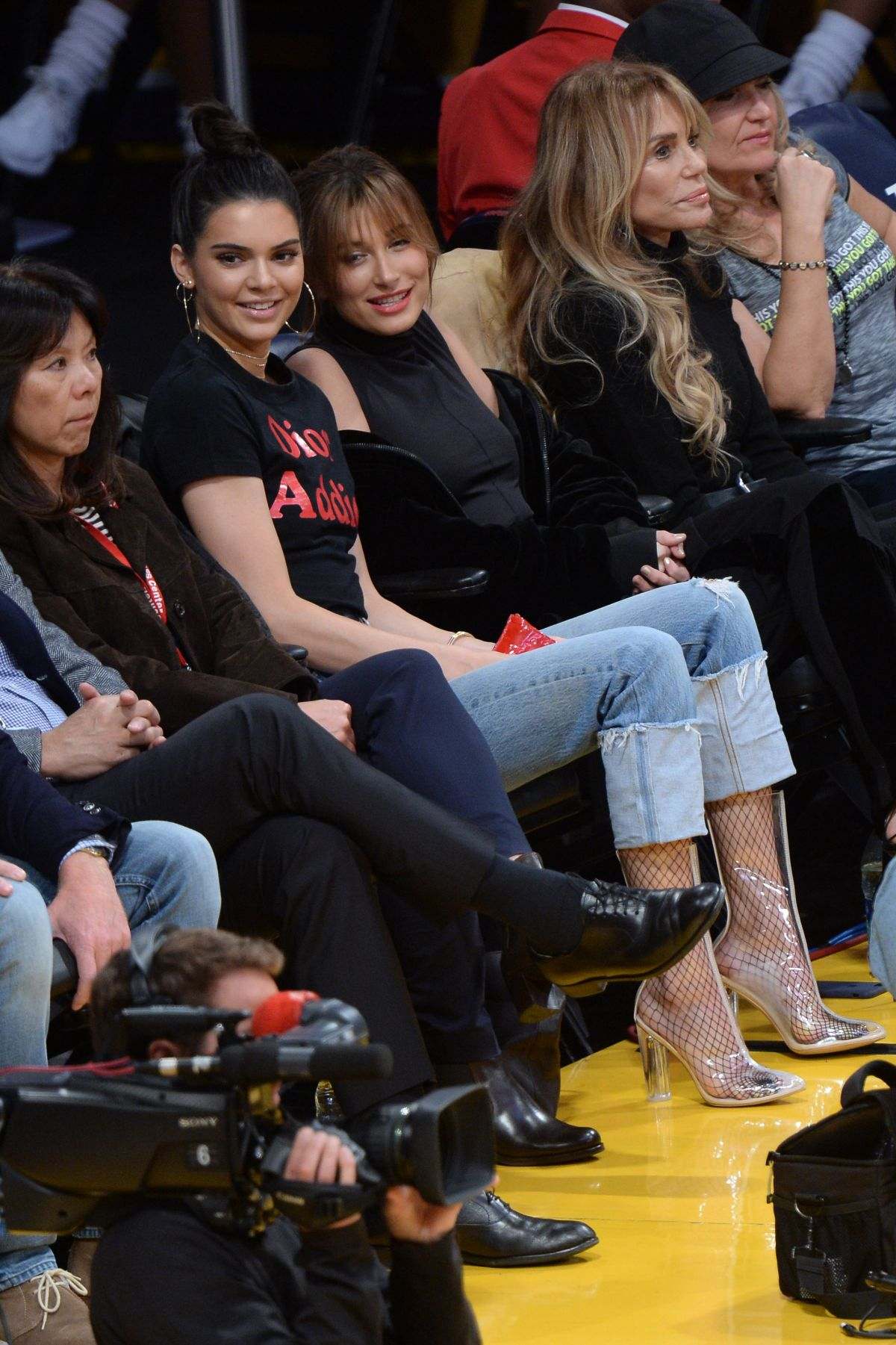 Kendall Jenner and Hailey Baldwin at the LA Laker Game 01.03.17