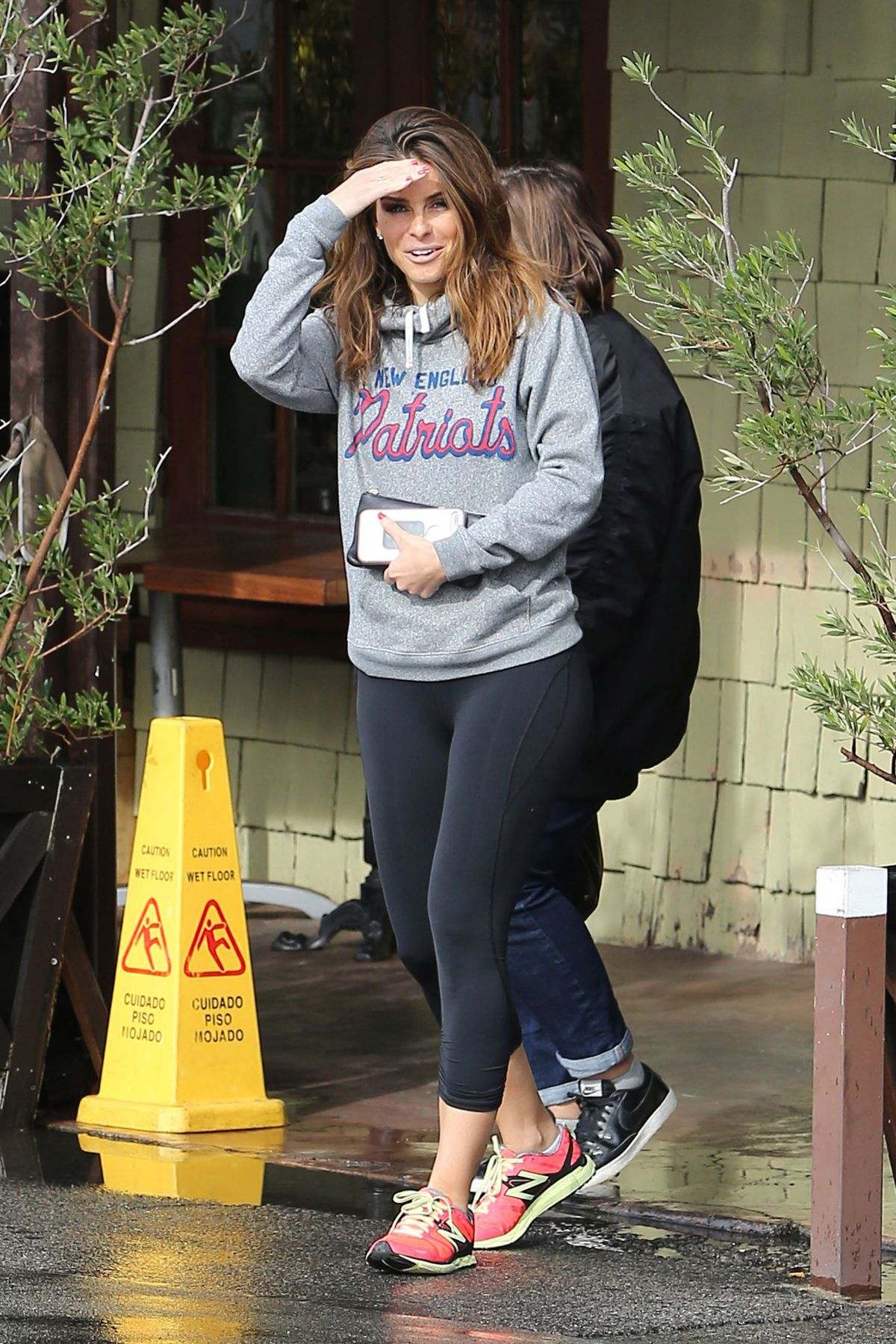 Maria Menounos leaving lunch in Beverly Hills on 01.07.17