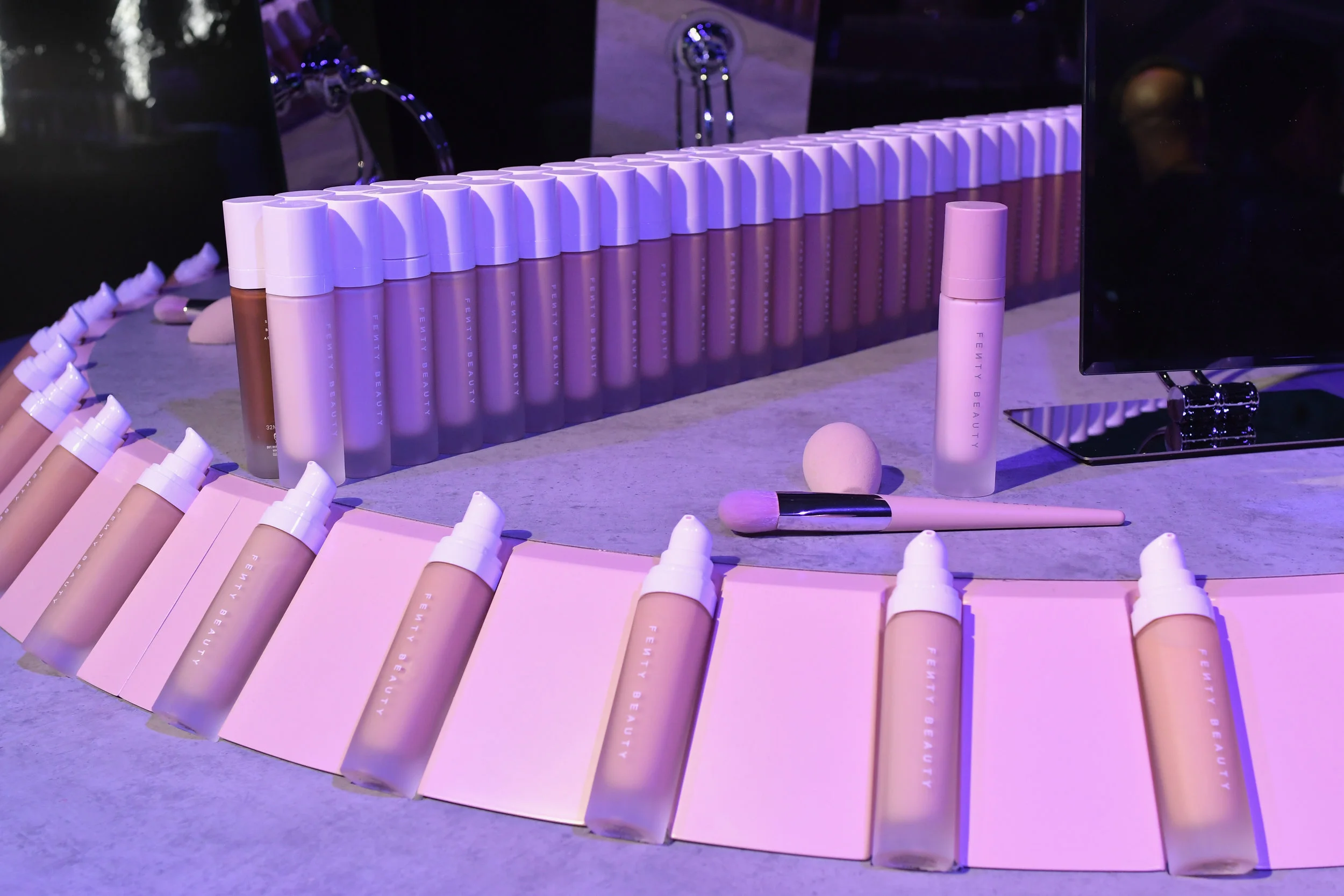 FENTY BEAUTY BY RIHANNA SEPHORA PARIS LAUNCH — Athleisure Mag Strong Sexy Spoiled