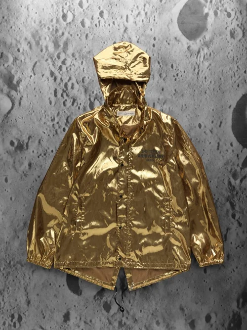 GOLDEN GOOSE DELUXE BRAND LAUNCHES LIMITED EDITION COLLECTION 