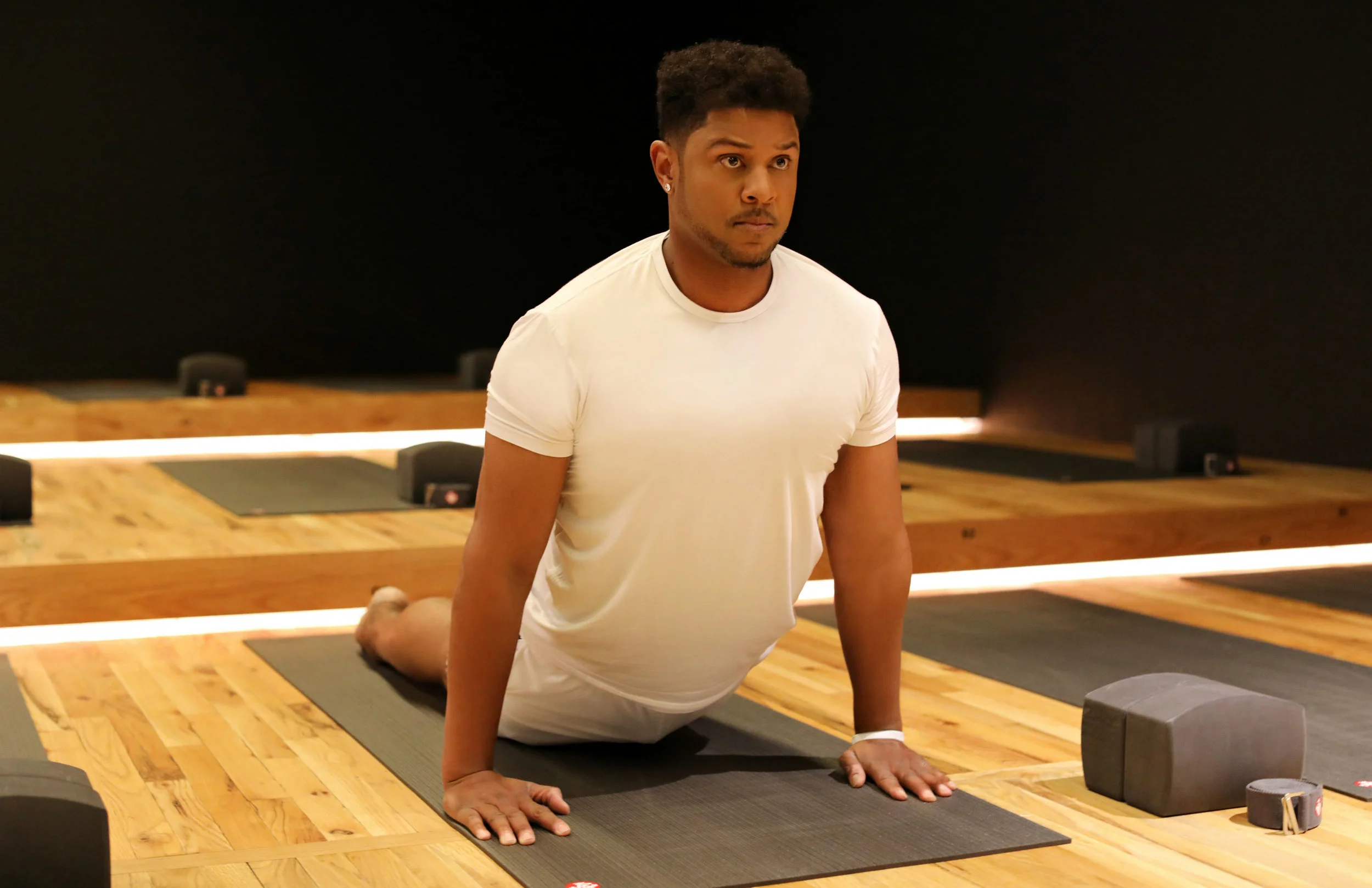 AM JUN HITTING THE STREETS WITH POOCH HALL-6.jpg