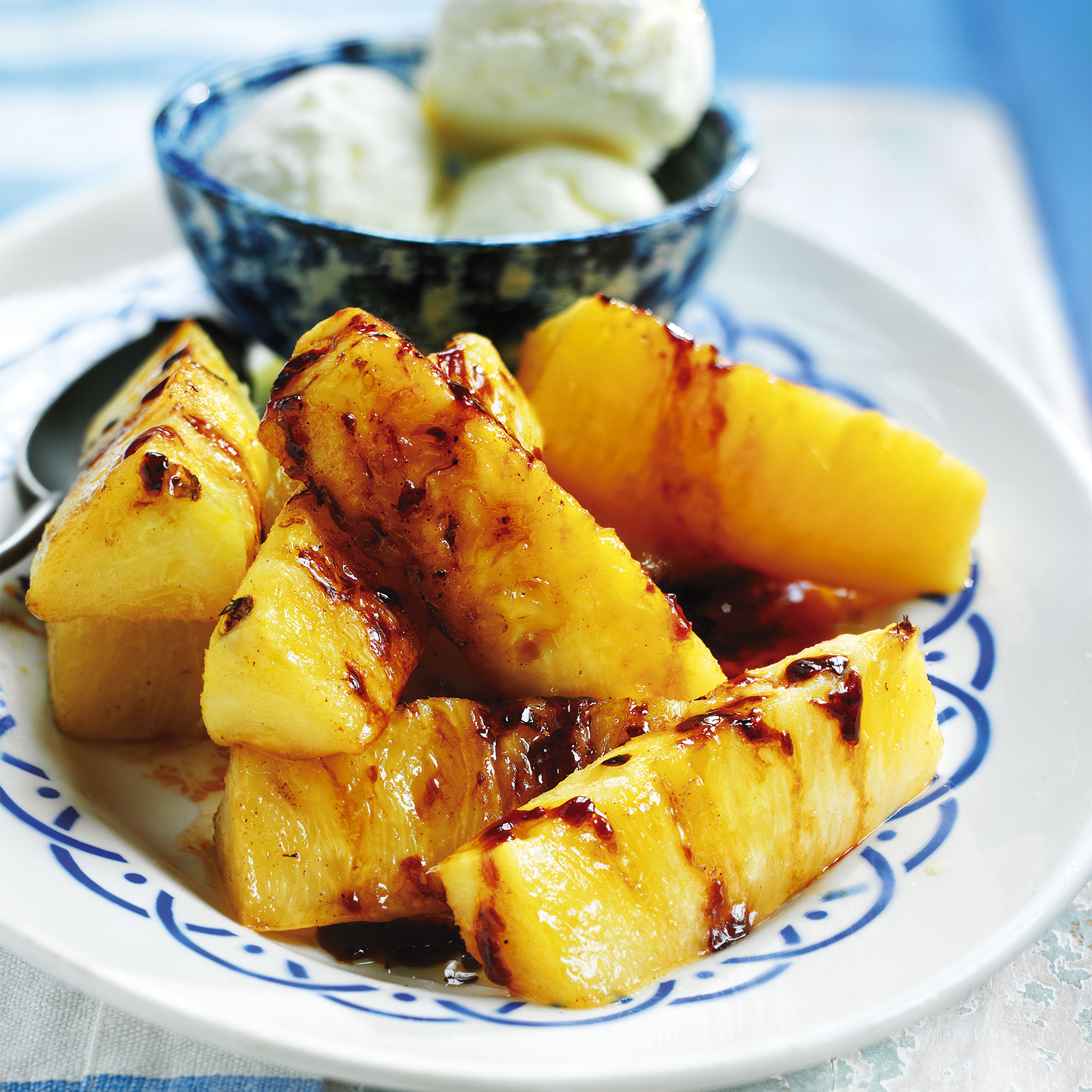 Pineapple: This Week's Market Report "Good Buy"!