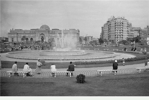 midan_masr_Tahrir_sq_1970s.jpg