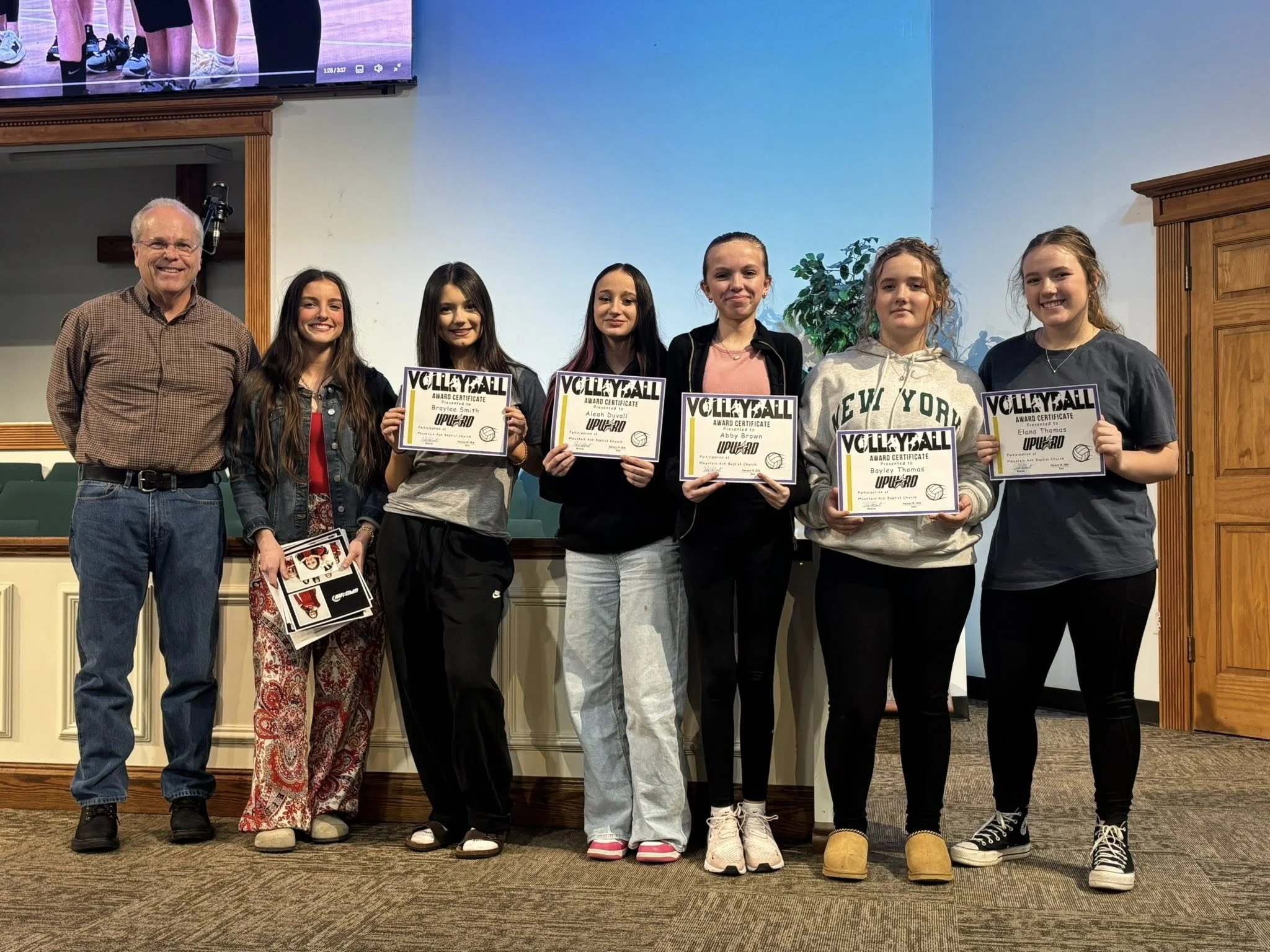 upward volleyball4.jpg