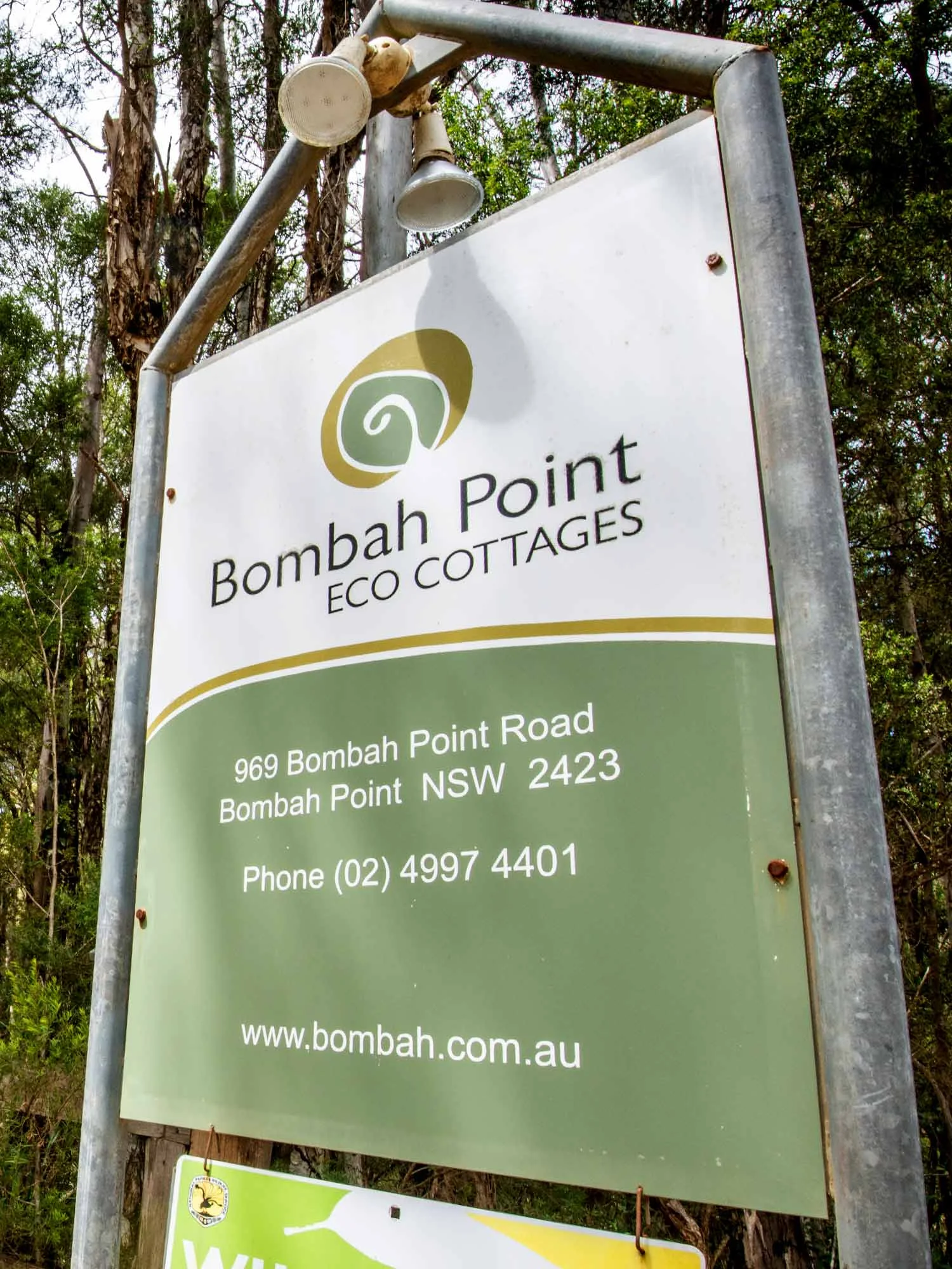bombah-point-eco-cottages-directions.jpg