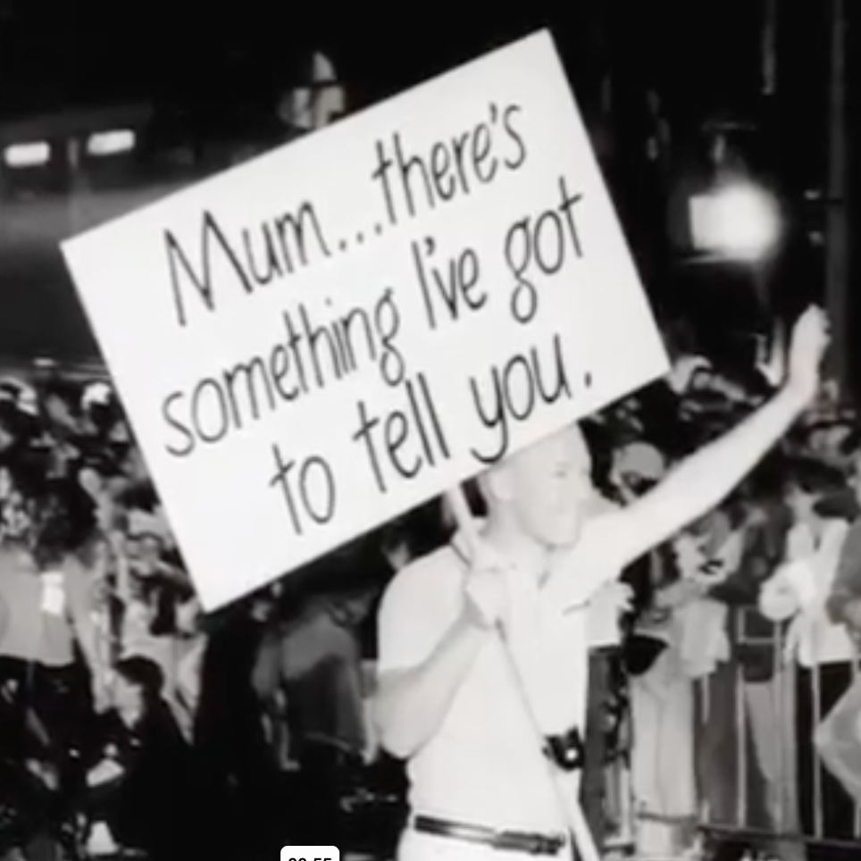 Mardi Gras - Logan.png