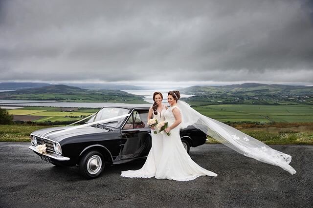 Just look at how happy these two are despite the wind and the rain! #Goals 
@angriananhotel 
#weddingphotographer #weddingphotography #mywed #wedding #weddingcar #weddingdress #weddinginspiration #weddingday #donegalweddings