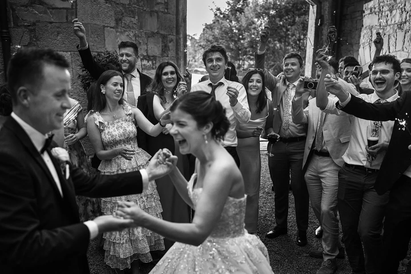 &ldquo;The wedding isn&rsquo;t about the photos. The photos are about the wedding&rdquo;
Always love to shoot at the amazing @markreecastlesligo 

#sligo #wedding #markreecastle #castlewedding #weddingphotography