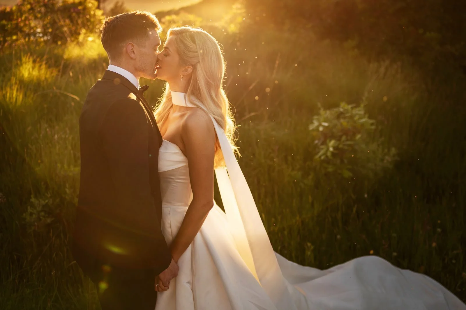 Sarah and Ben along with little Ruby had a beautiful wedding at @anchuirtgweedorehotel 
One of those weddings that remind me of how much I love my job 🤌

@sarahmcnutt_ @benmnutt 

@meghanlairdhair_makeup @mcnuttofdonegal @redalertmusic 

#wedding #w
