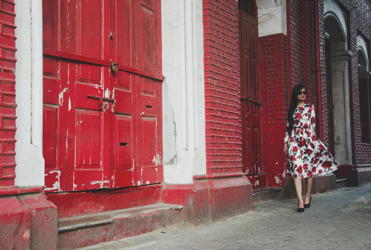 The-Chic-Armoire-by-Nidhi-Kunder - Rose - 1