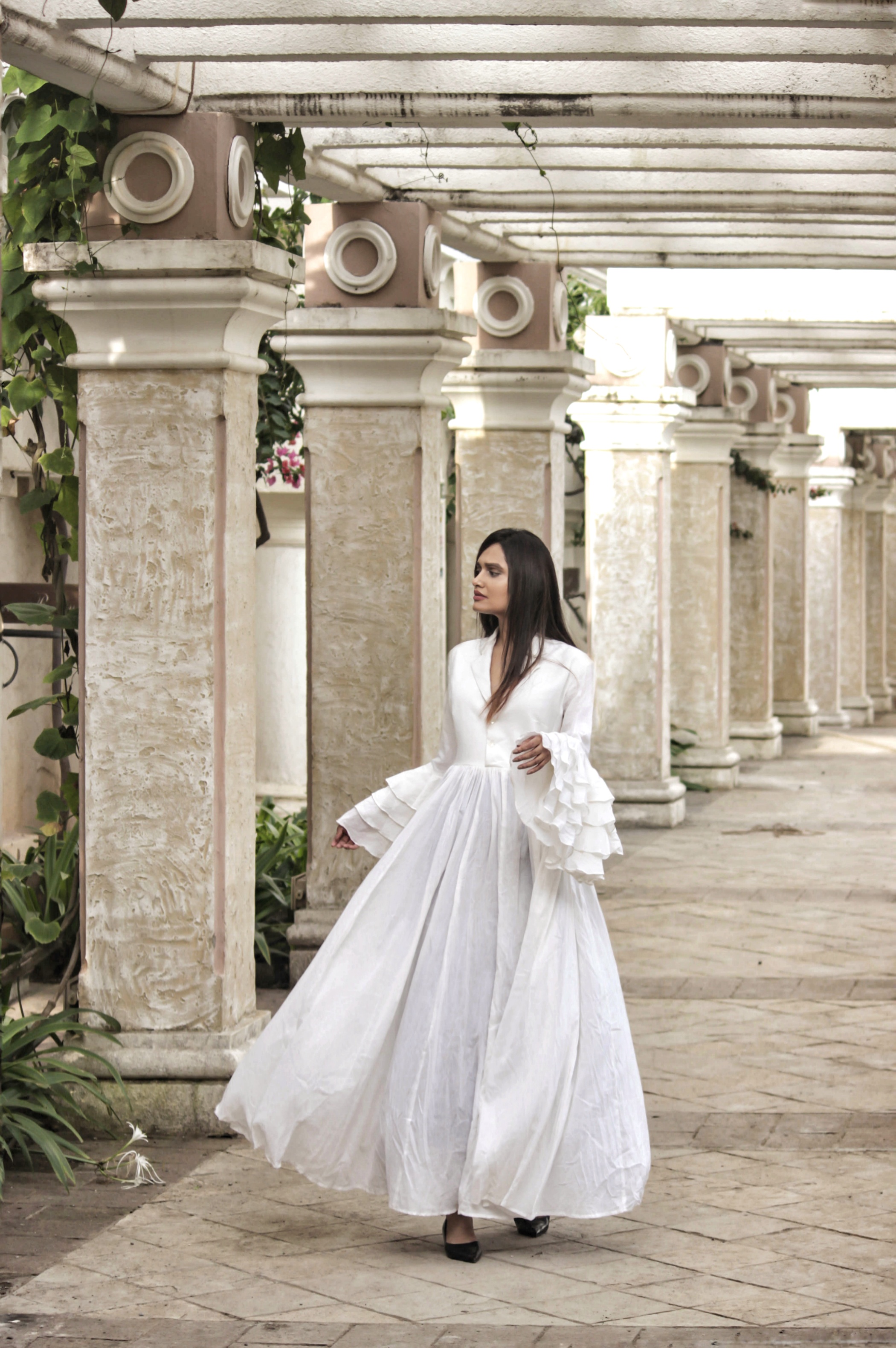 The-Chic-Armoire-Nidhi-Kunder-Raheja-Exotica-6