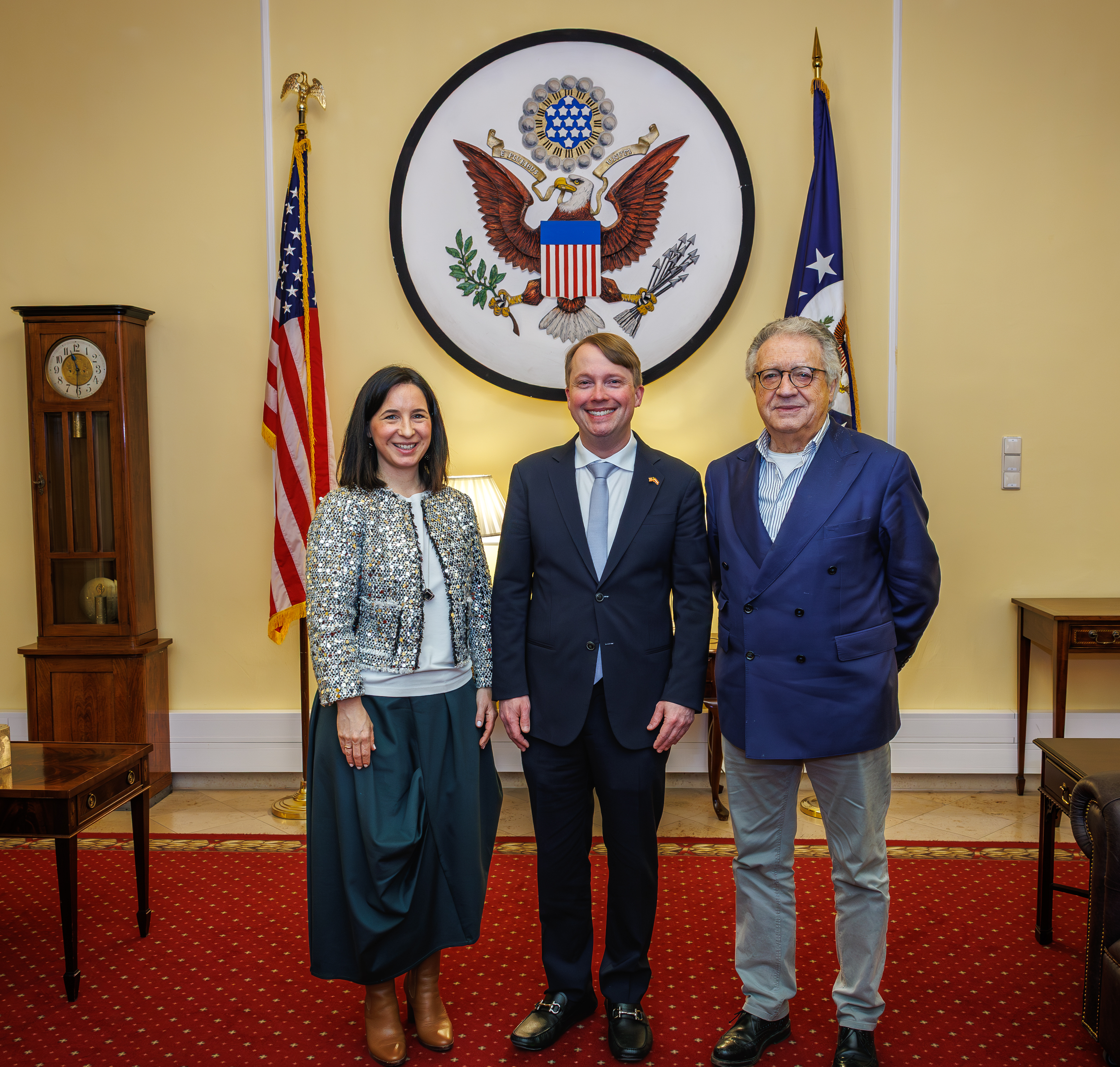 Visit to the U.S. Embassy 