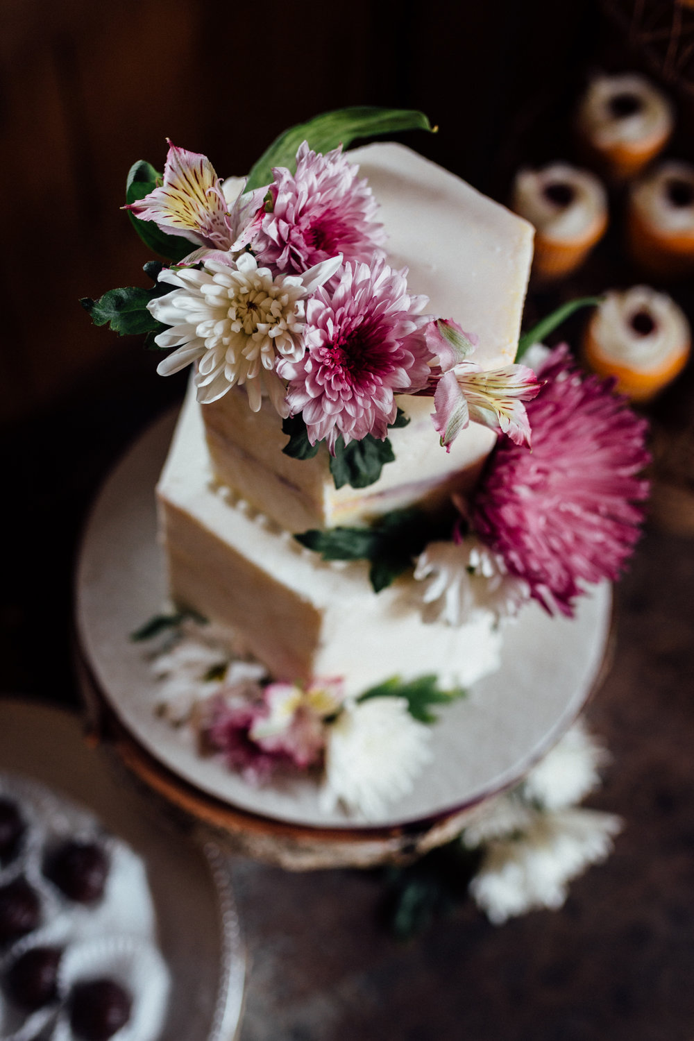 Midnight Sun Cakery wedding cake with flowers