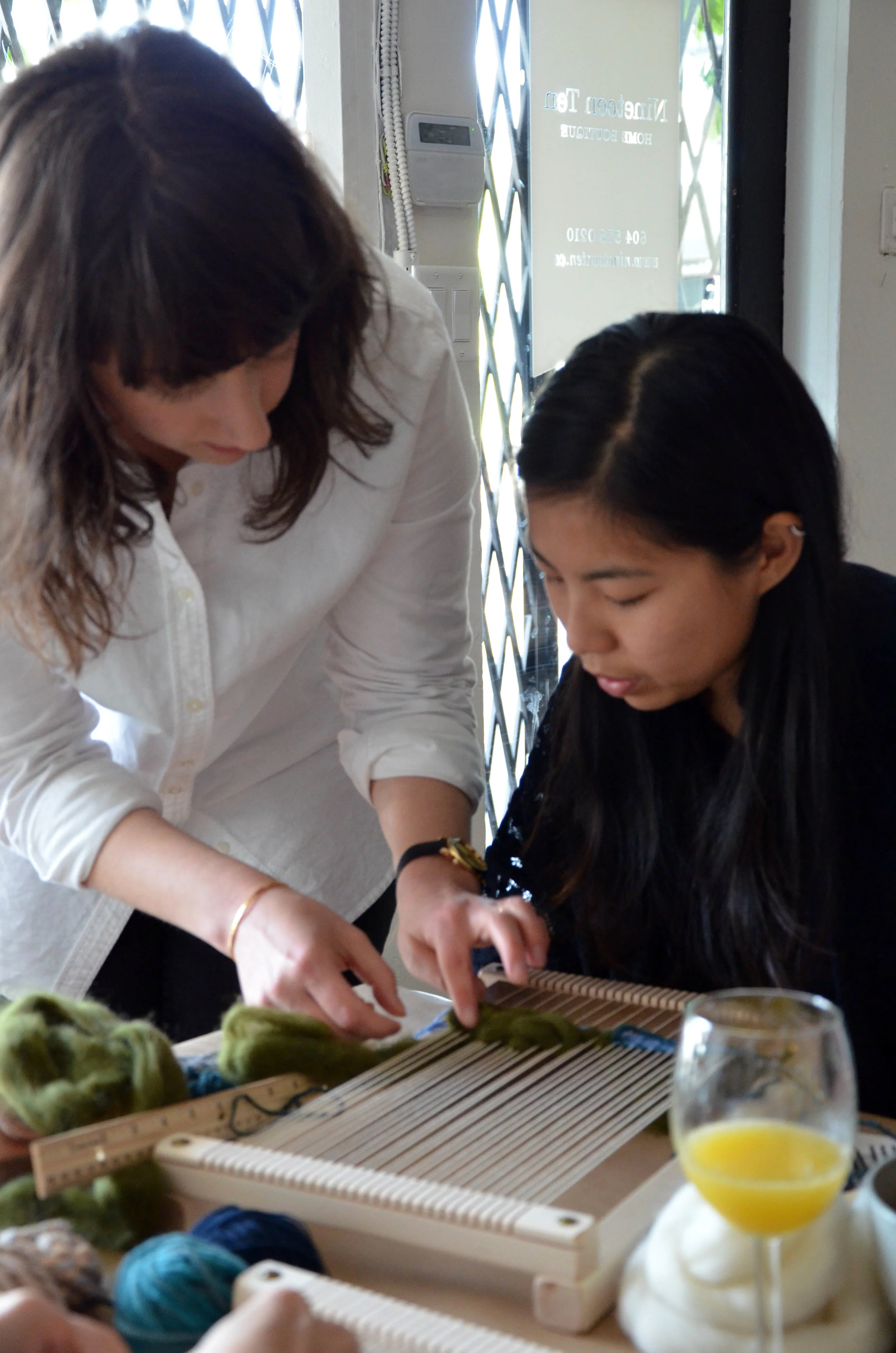 Learn to weave - beginner and intermediate weaving workshops and classes in vancouver and victoria bc with Lucy Poskitt