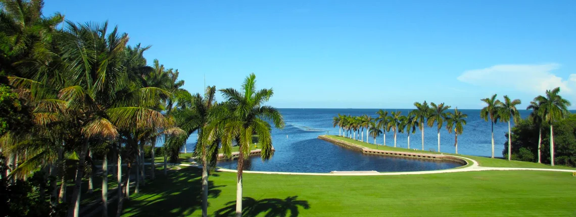 Photo: www.deeringestate.org