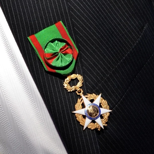 30-Thierry-Isamberts-Medal.jpg