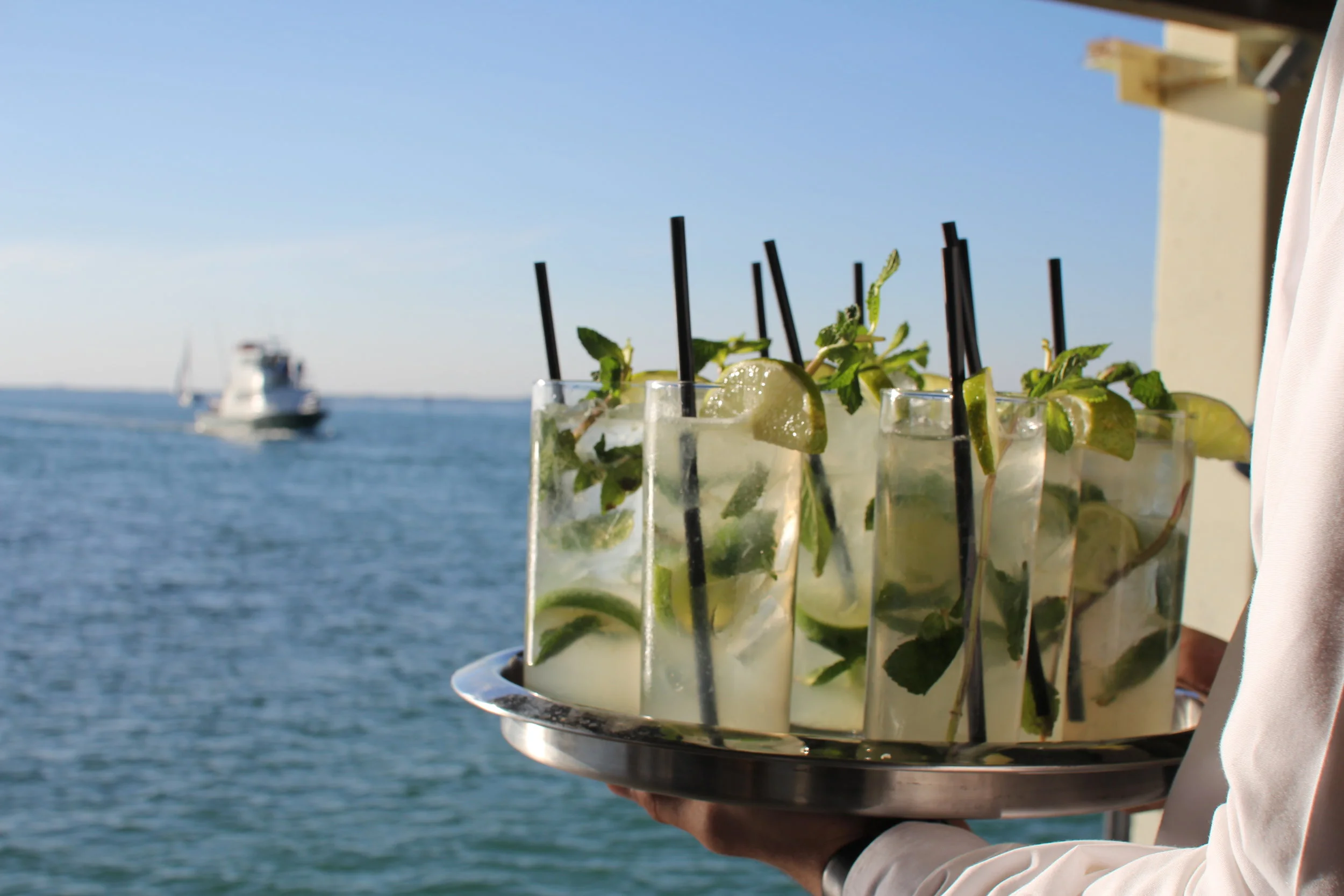 DELICIOUS CRAFT COCKTAILS FOR A SPRING OR SUMMER EVENT