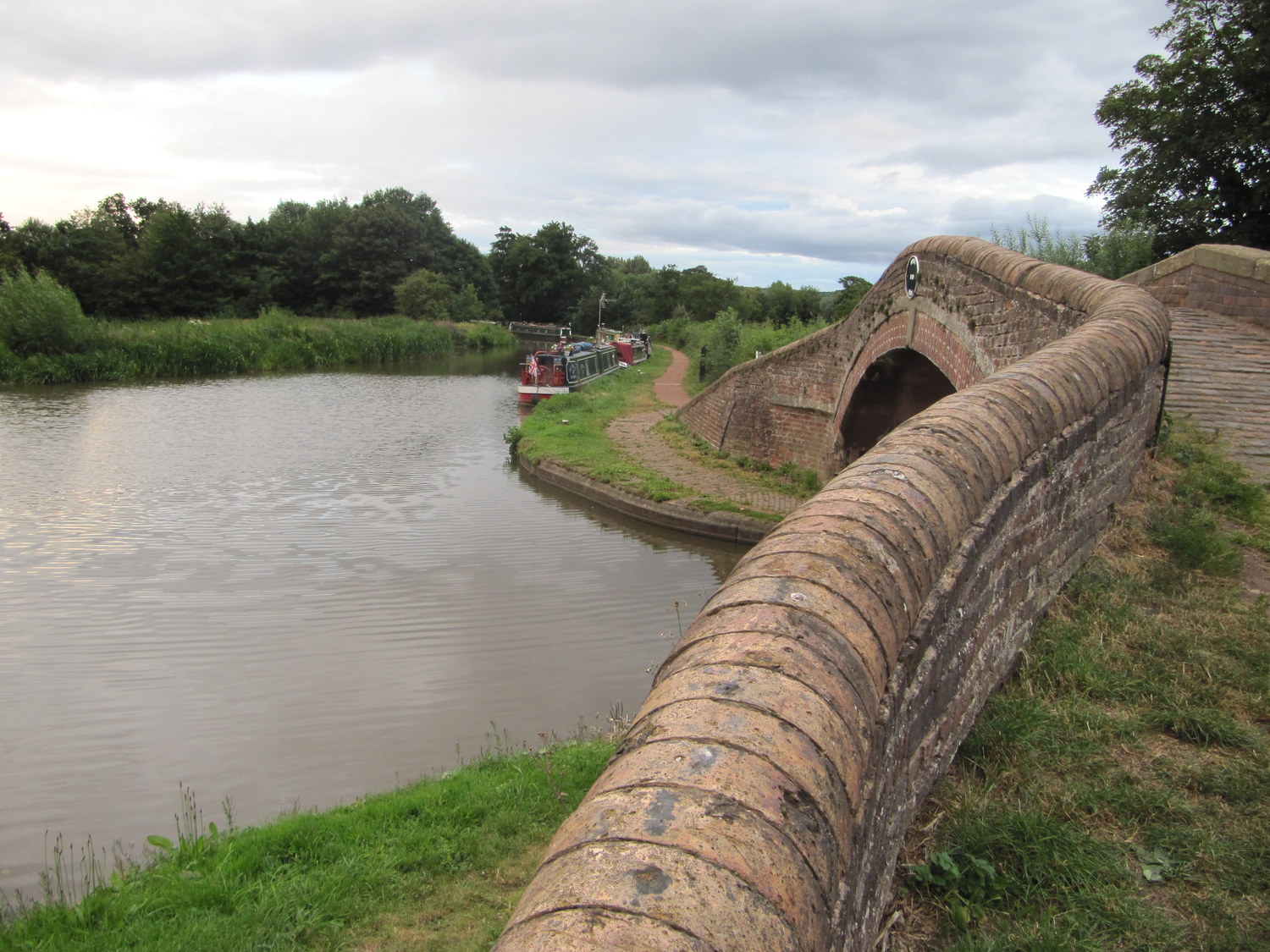 Bridge across the canal junction at Great Haywood.jpeg