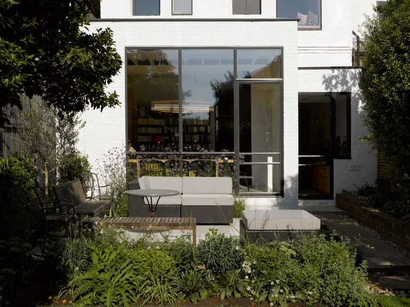 LG_000237-b.jpg