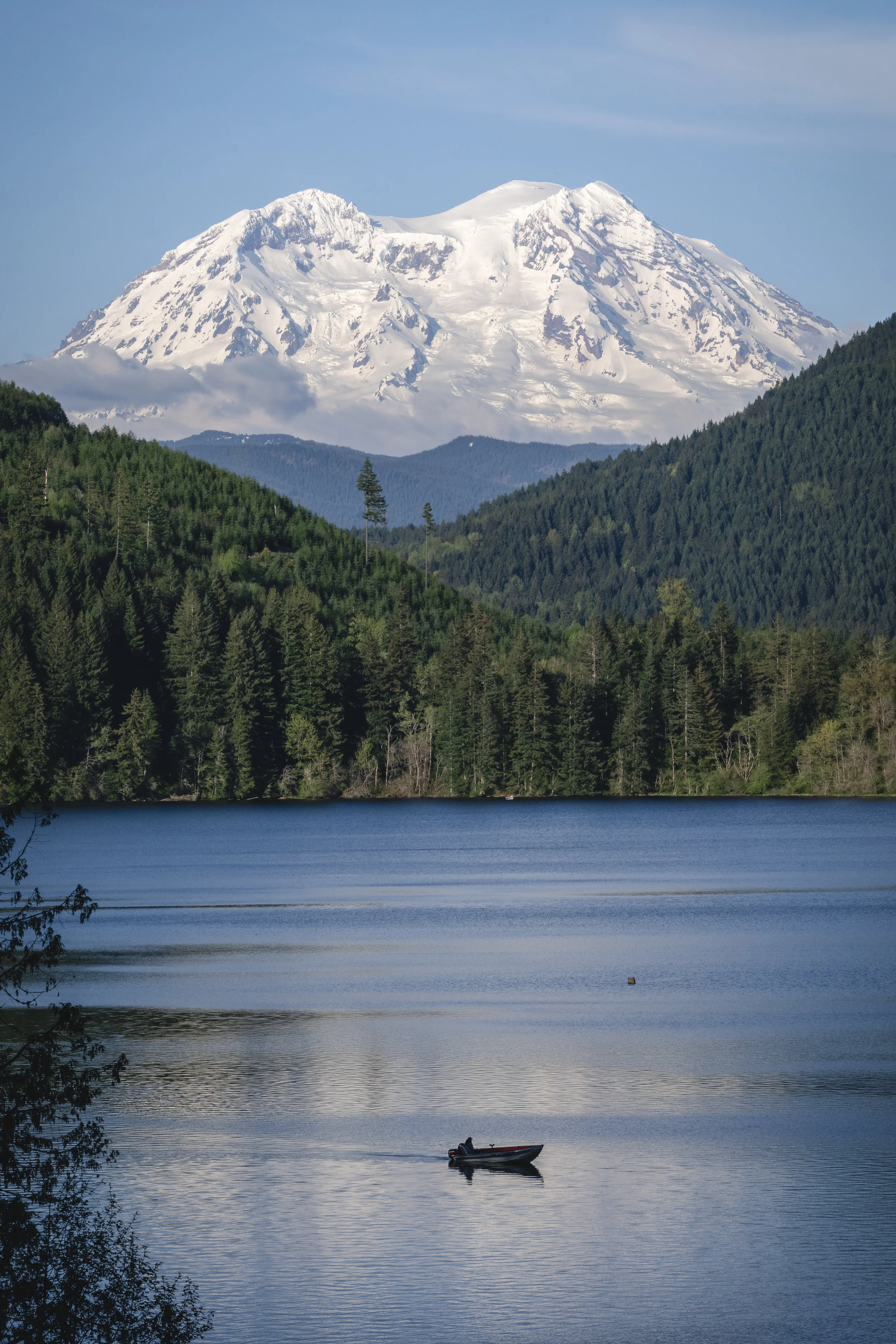 Mt_Rainier_Washington_Lake_Fishing.jpg