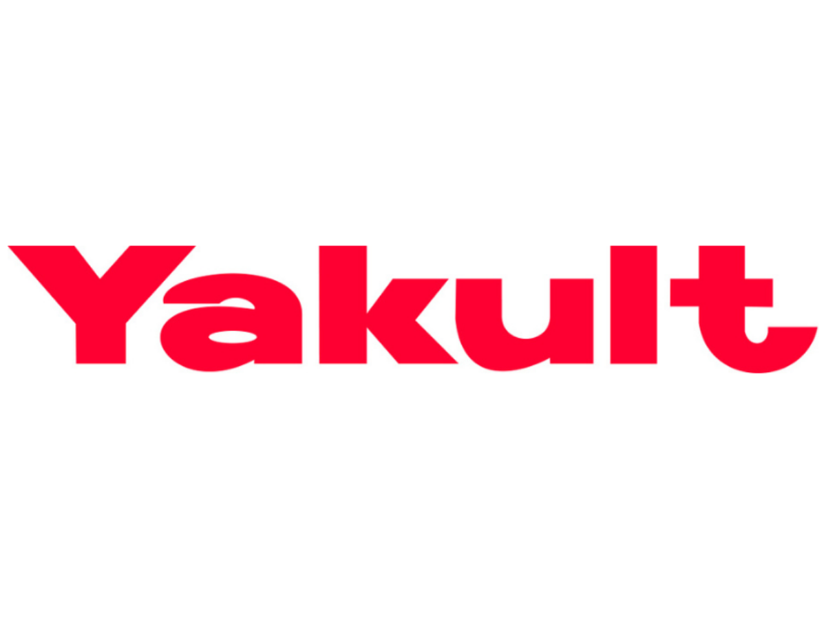 CANVA RESIZE - Yakult.png