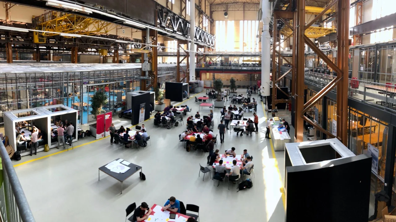 Een hackathon op de RDM Campus in Rotterdam. Foto door Berry Groenendijk, 28 mei 2018.