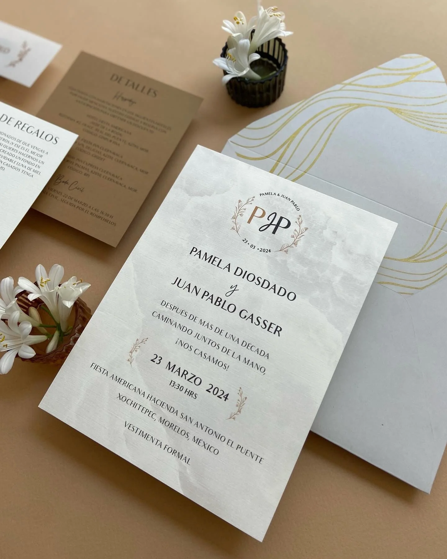 ChampagneNeutralWeddingInvitation1.jpg
