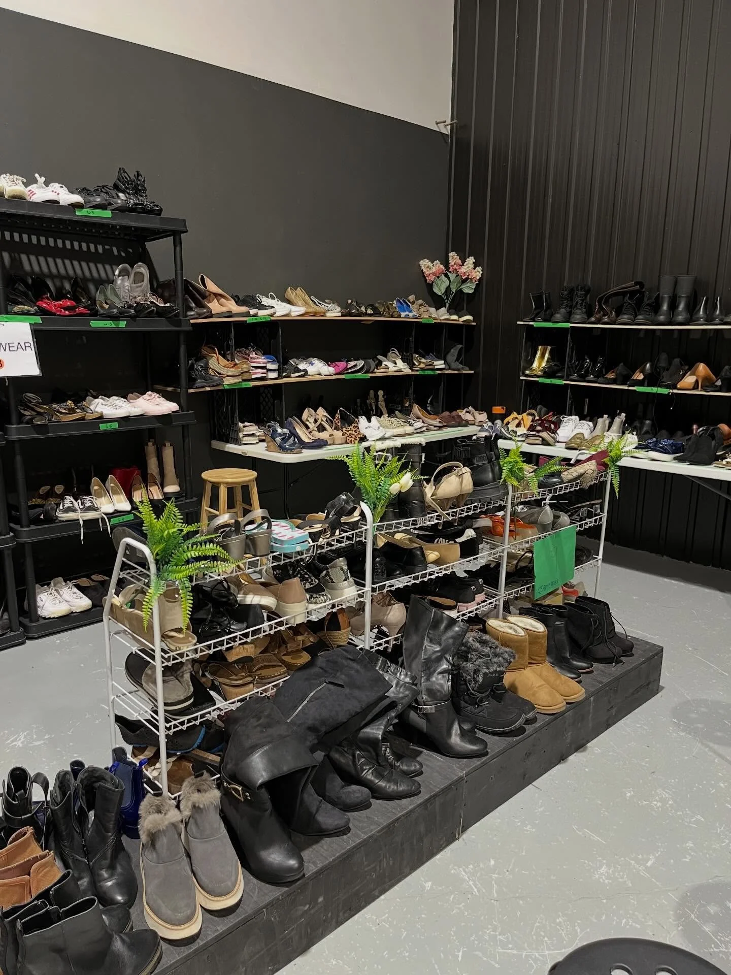 Women&rsquo;s thrift day opens tomorrow morning from 9:30AM to 3PM at the180 warehouse! 

All proceeds go to three local women&rsquo;s shelters. Cash or credit accepted. Bring your own bags. 

This is just a small sampling of the RACKS and RACKS and 