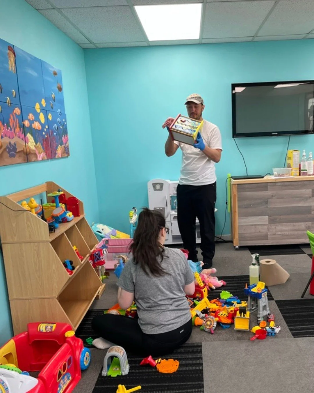 The warehouse was given a good cleaning this past Saturday!

Thank you to all those who came out and worked so hard cleaning chairs, toys, floors and windows. It was fun to share this work together.

We were reminded of all the different areas at the