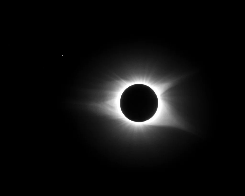 Eclipse-3.jpg