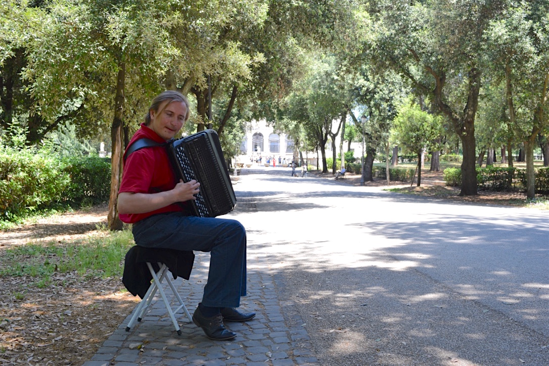 borghese accordian.jpg