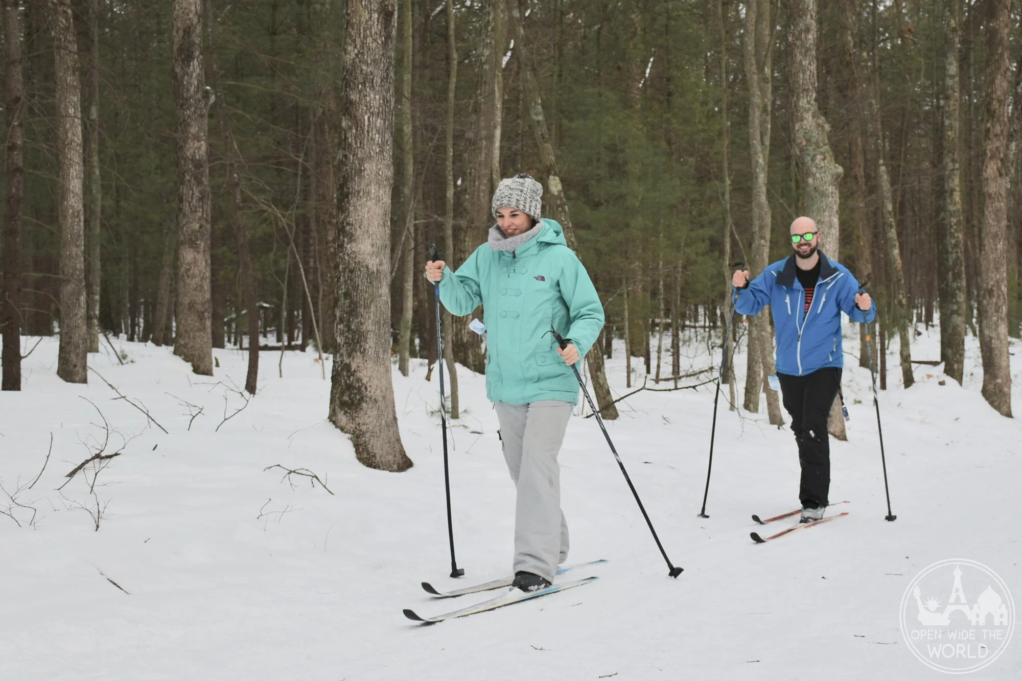 Cross-country skiing in Muskegon Winter Sports Complex is perfect for beginners and expert skiers! Fun winter activities in West Michigan #xcountryskiing #openwidetheworld