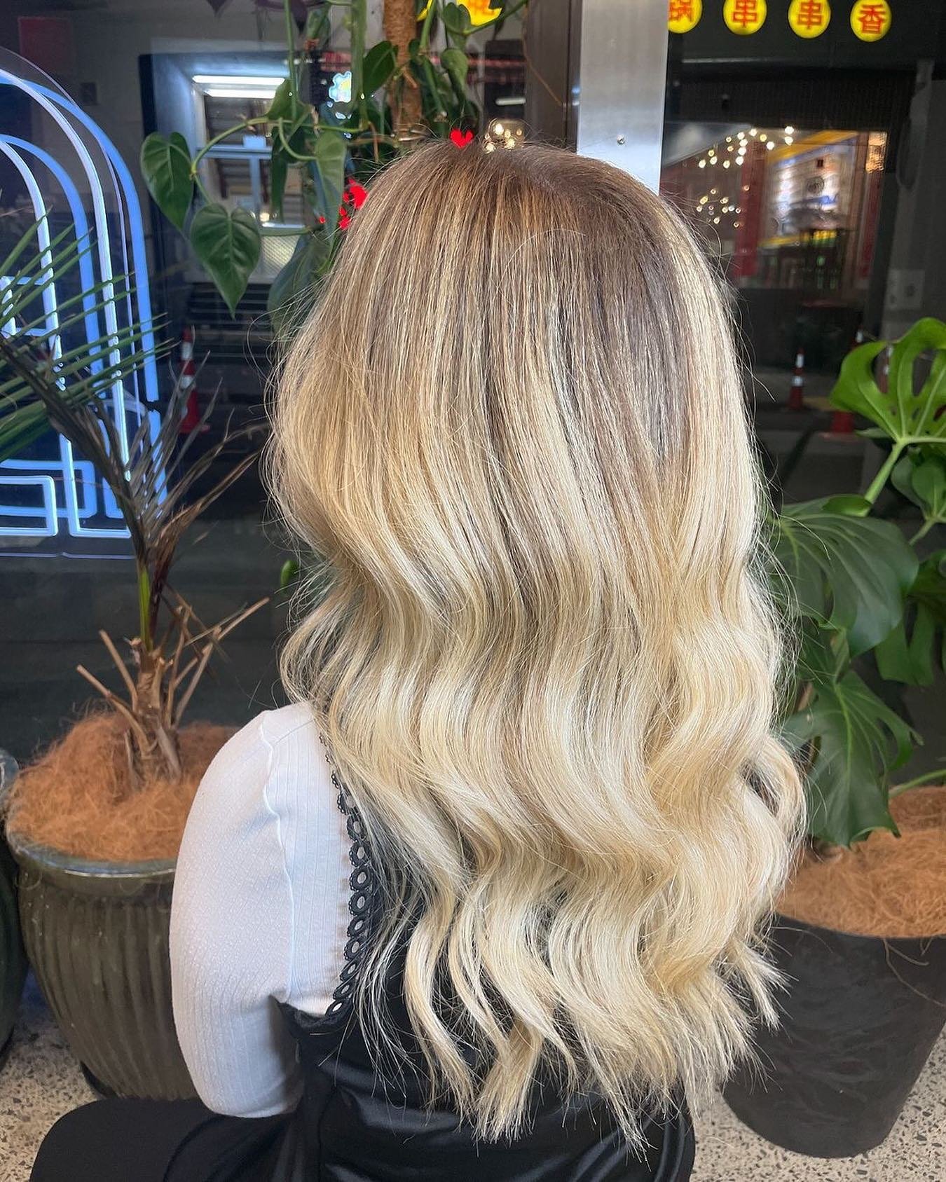 Gorgeous colour by @aiko__hair 😍