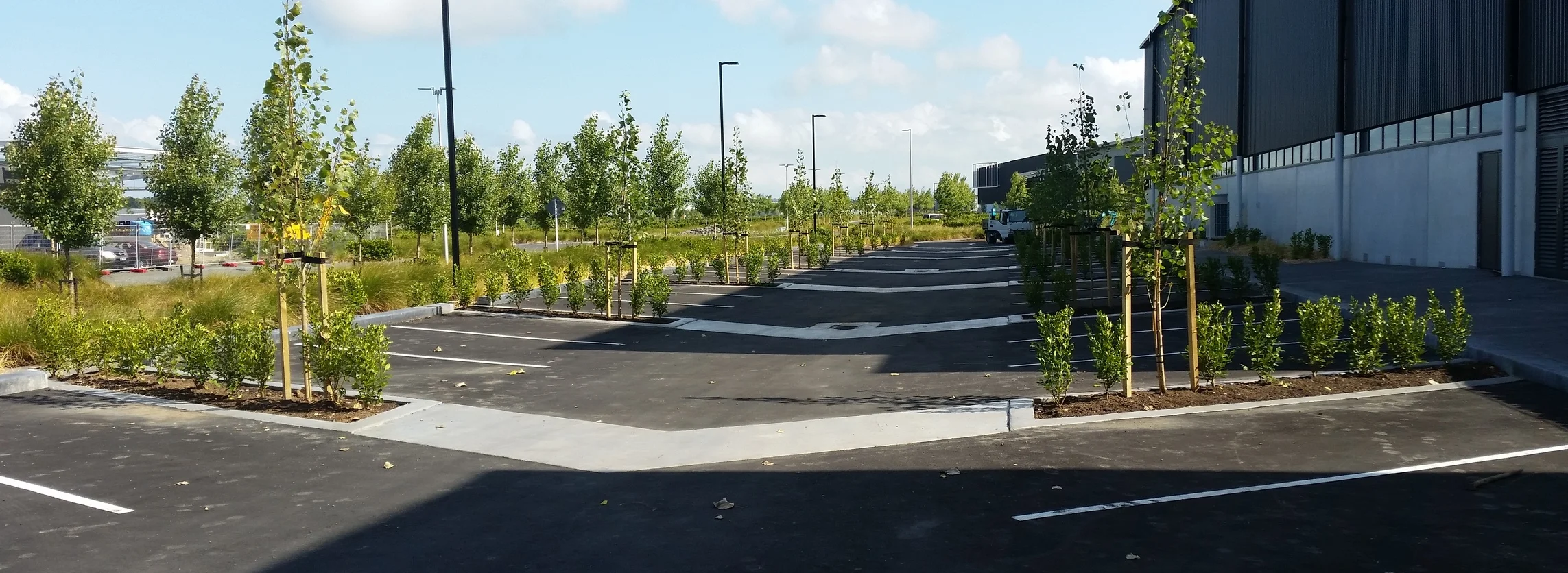  Carpark with Black Chevrons and Black Flush Kerbs 