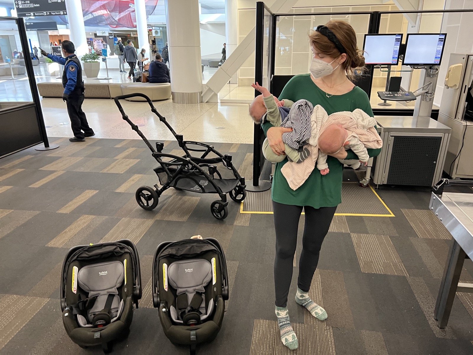 how young can you fly with babies, tips for flying with infant twins babies, lments of style airplane baby tips, britax car seats, contours elite stroller