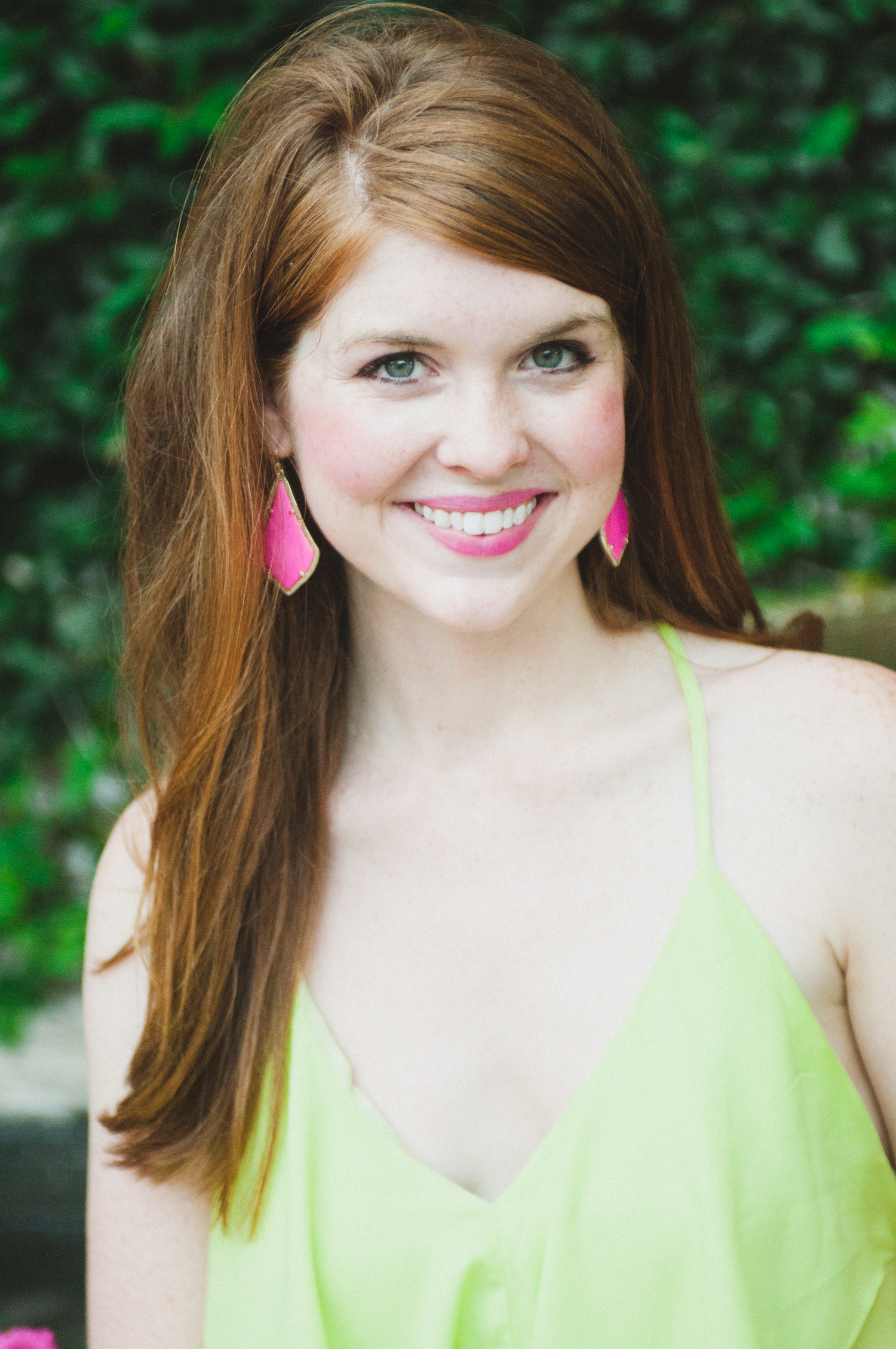 Green Dress, Pink Accents, Balloons, Party, Birthday | Southern Elle Style | Dallas Fashion Blogger