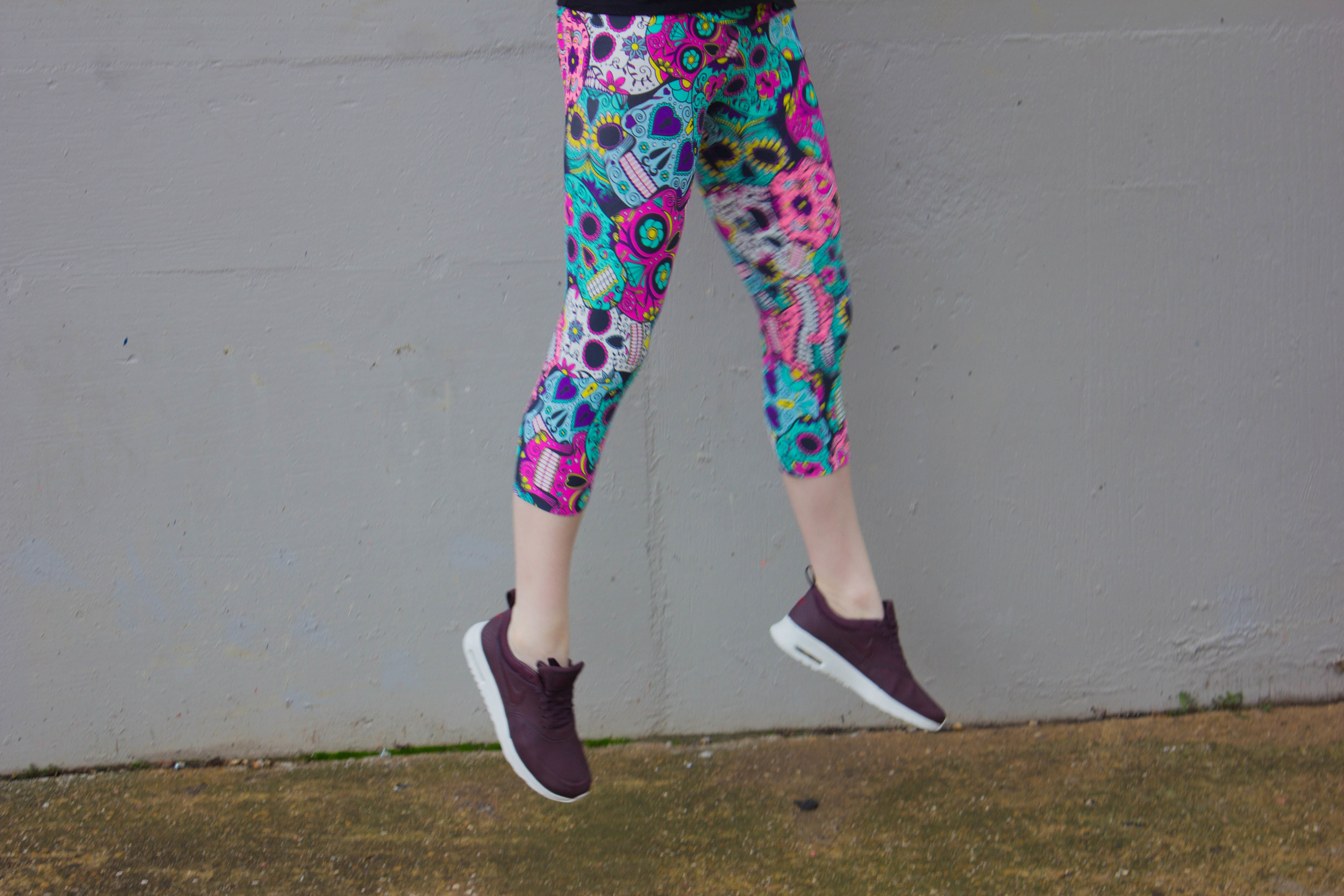 kast fitness wear, sugar skull leggings, kit and ace top, nike air max thea tennis shoes