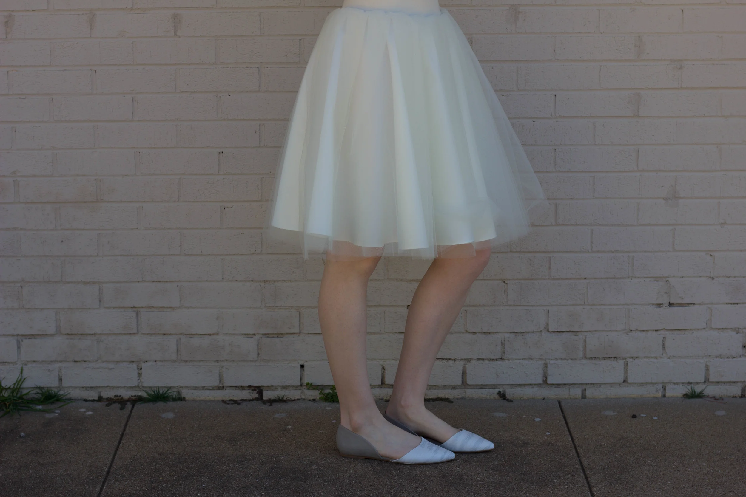 bliss tulle cream skirt, show me your mumu elizabeth crop, BC Footwear Society Flat, Kiel James Patrick Pearl Bracelet