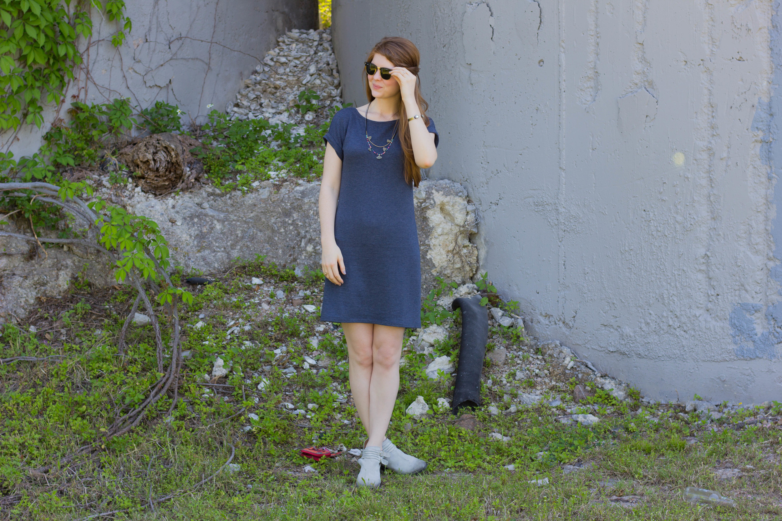 lou and grey t shirt dress, rebel callista booties, fringe tassel necklace, rayban clubmasters