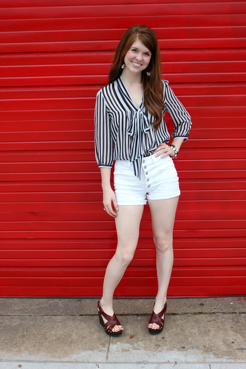 steve madden brown leather wedge sandals, striped bow top, white high waisted shorts
