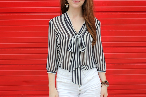 steve madden brown leather wedge sandals, striped bow top, white high waisted shorts