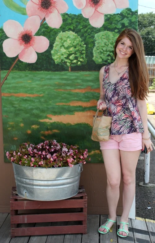 lylas clothing tank, u pick farms, texas, fresh peaches, i really like your peaches