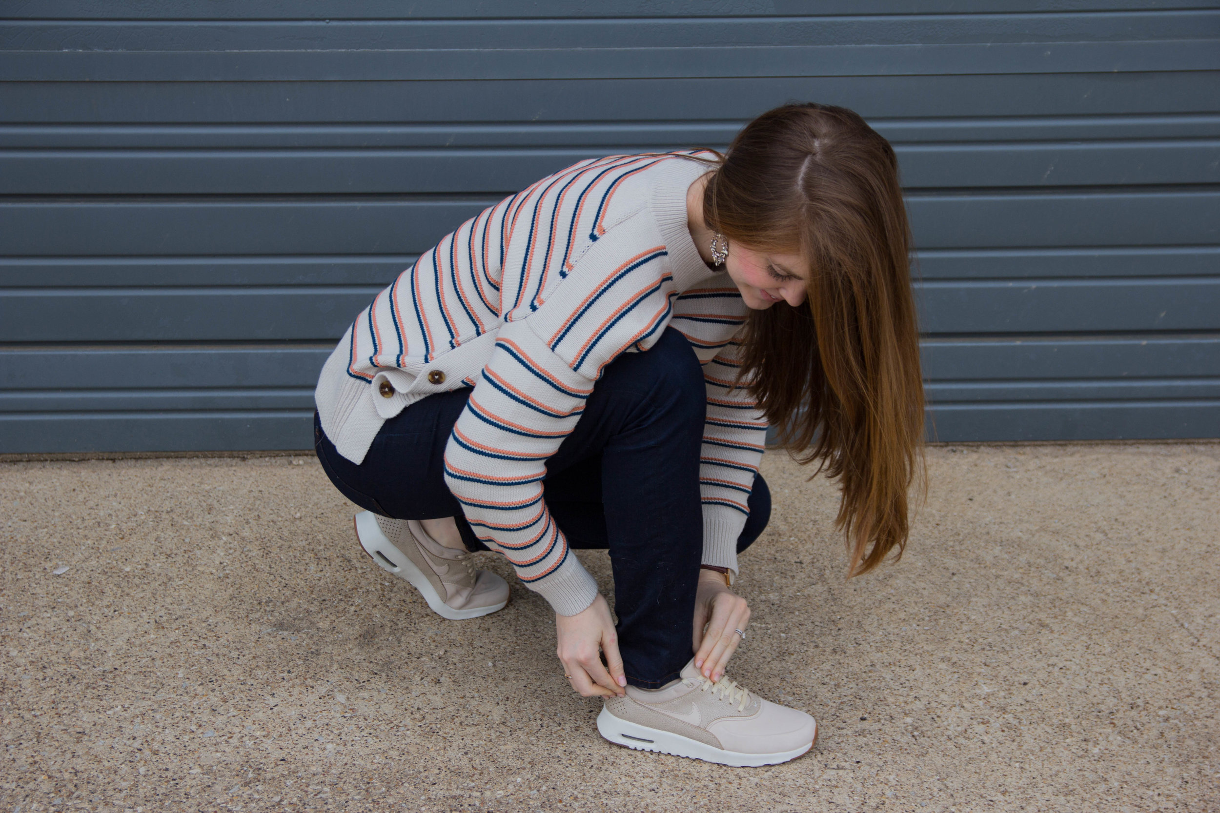 Buy nike air max thea women outfit Shop Black Friday