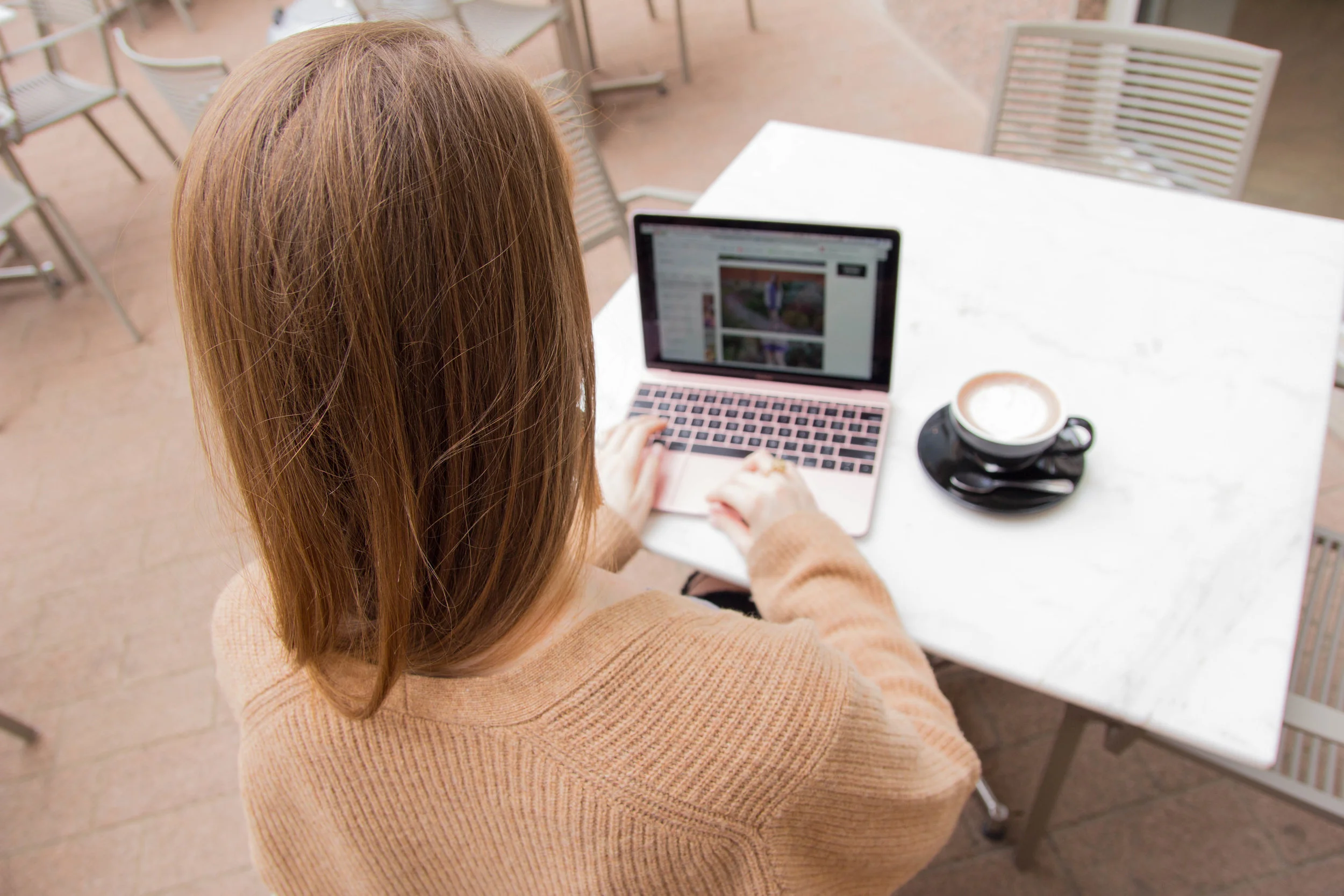 macbook tips, how i went from pc to mac, macbook 12", pink laptop, american eagle aerie don't ask why tank, j crew coat cardigan, long sweater, madewell distressed black jeans, baublebar tassel earrings, mac user, ascension coffee, dallas