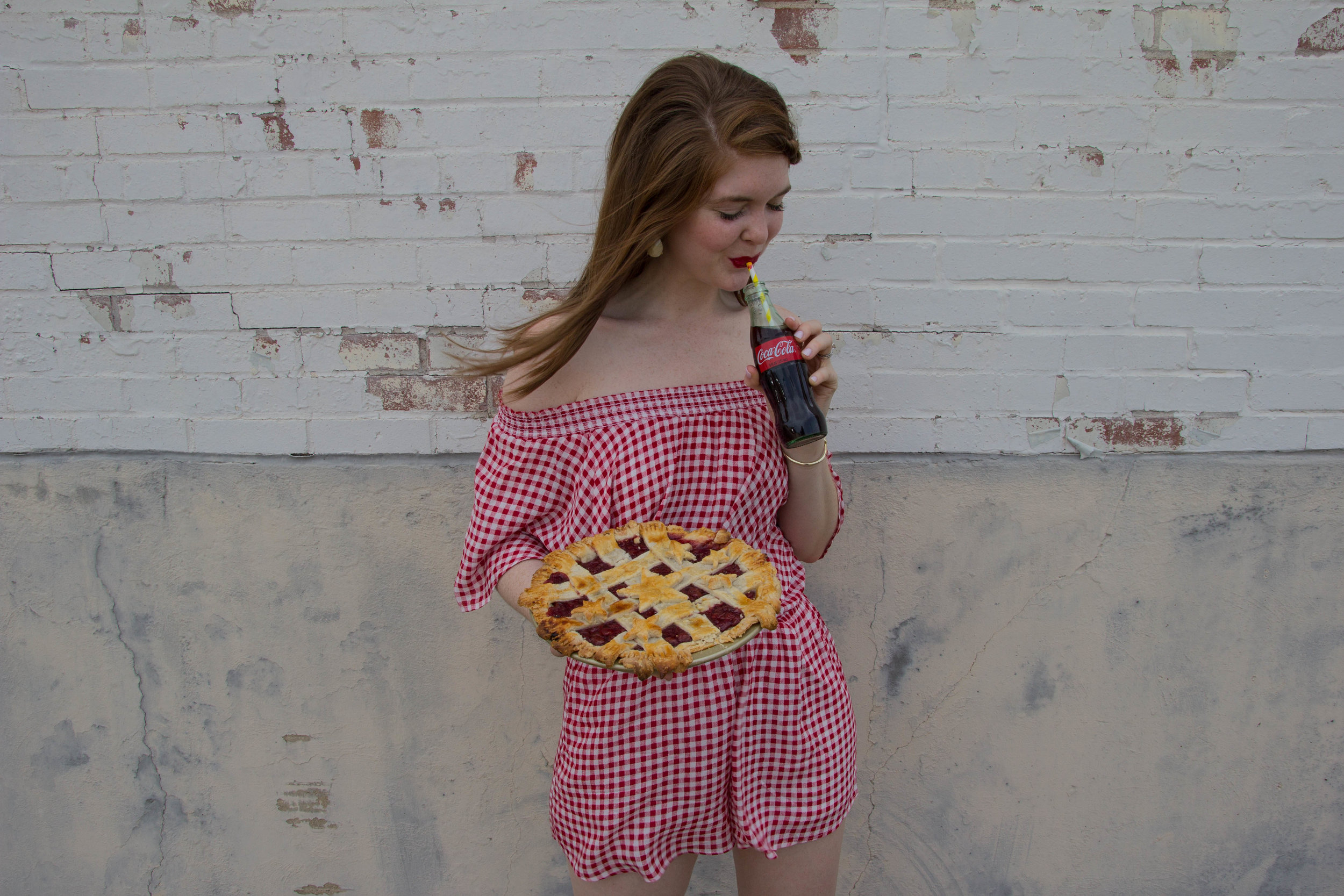 show me your mumu cherry pie gingham, dolce vita pacer slides, dallas fashion blogger, lments of style, nyx red lipstick