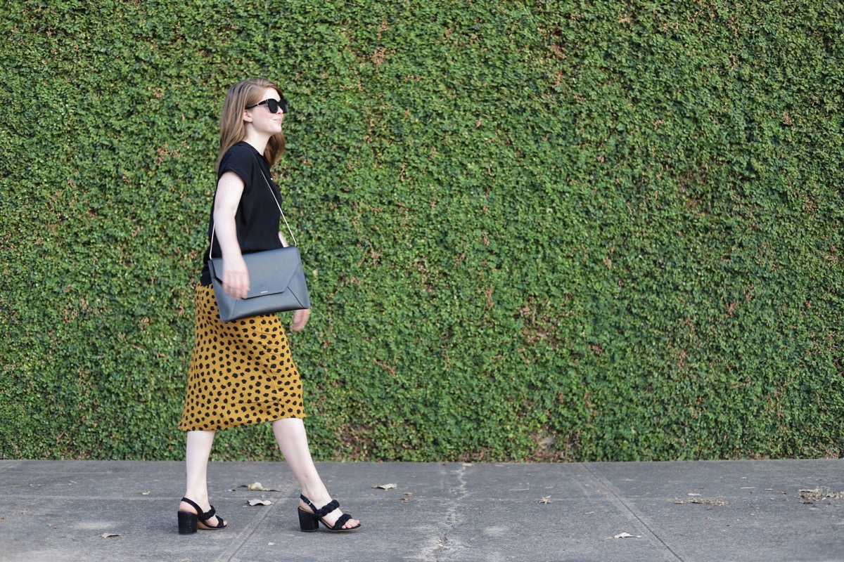 what to wear to an interview, how to dress for an interview, interview clothes tips, leopard midi skirt, cheetah, madewell painted spots skirt, lments of style, ellemulenos, women in the workplace, witw