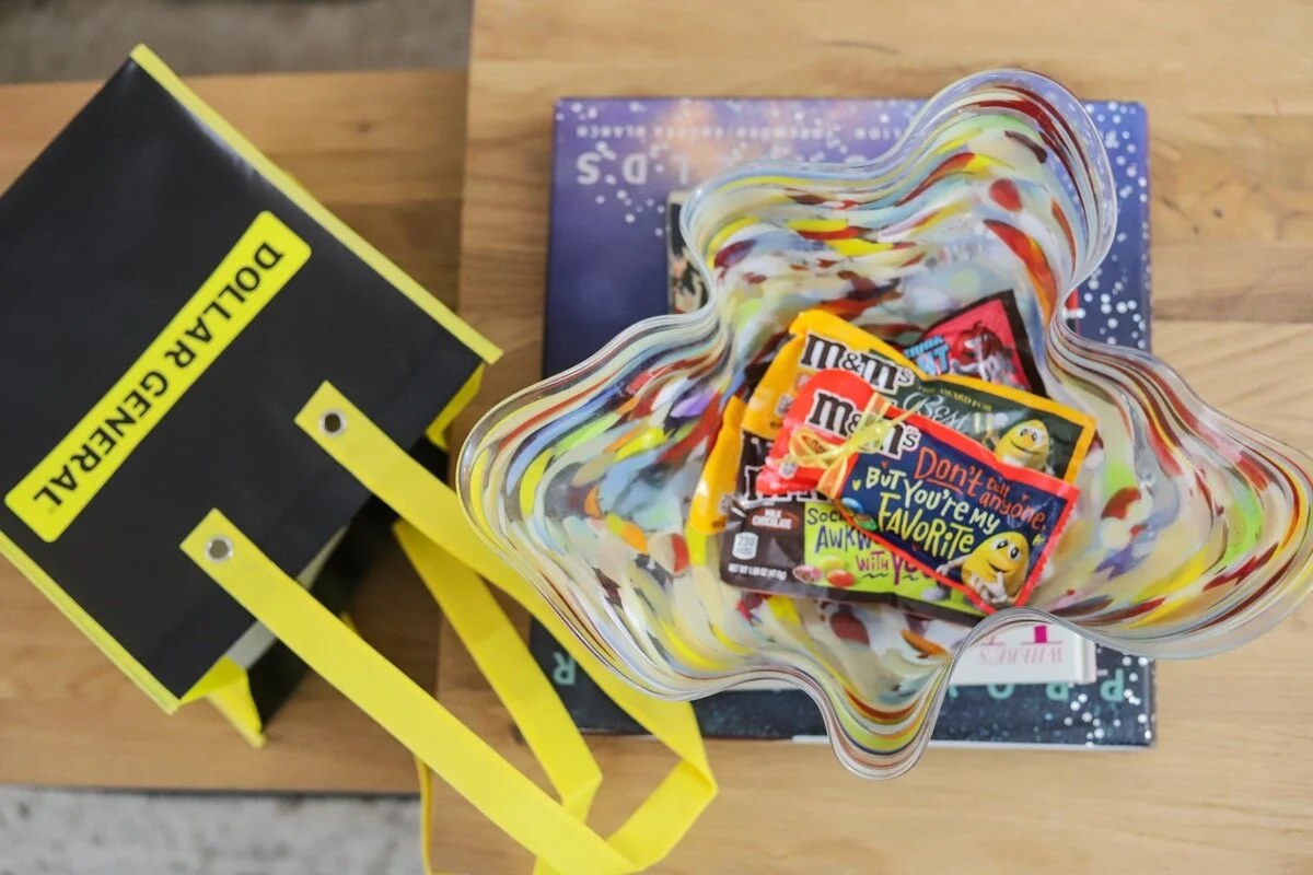 Thinking Beyond The Envelope ft. M&amp;M's® Messages Chocolate Candies