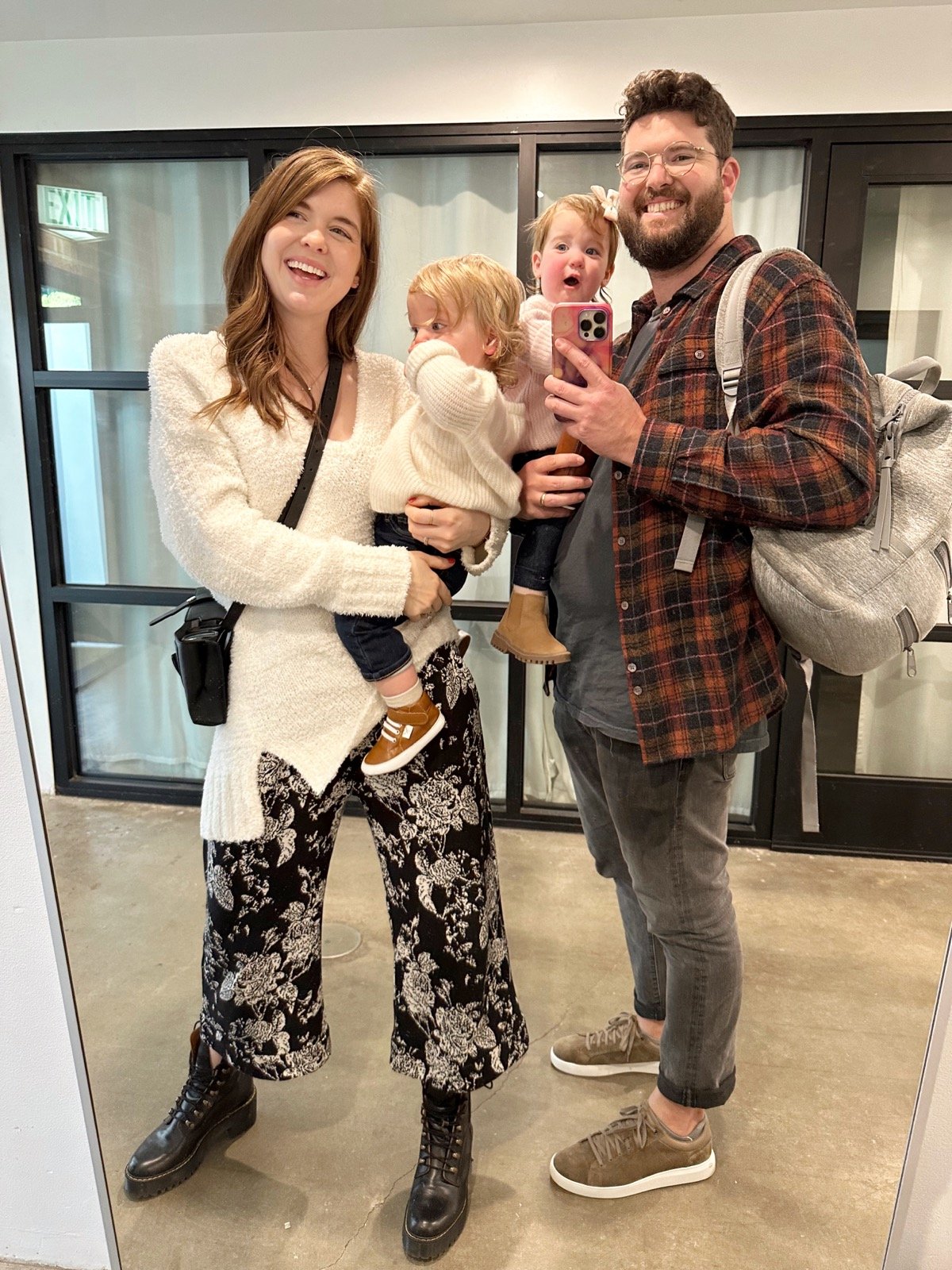 what to wear after having kids, what to wear, mom pooch, pouch, c-section, diastasis recti,tips for dressing after you have kids, lments of style, twins, buru, show me your mumu, doc marten