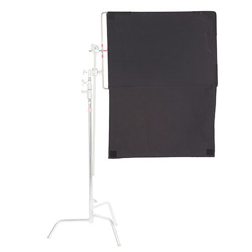 <p><strong>36x24 Floppy Cutter</strong>$8 per day<br>C-Stand not included</p>
